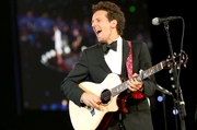 Jason Mraz Says YES! To New York City Residency! Multi-Grammy Winning Superstar Announces The Five Boroughs Tour