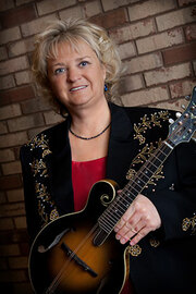 Lorraine Jordan & Carolina Road Release New Video With The Kentucky Headhunters