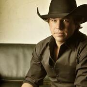 Jon Wolfe Releases New Music Video For Single, Smile On Mine