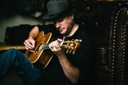 Jason Eady Shares Waiting To Shine From Self-Titled Album Out April 21, 2017