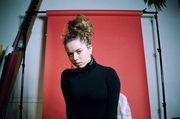 Nilufer Yanya Announces North American Tour Dates With Fleet Foxes, Form: Arcosanti And Pitchfork Festival Dates