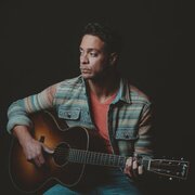 Amos Lee Announces First 2019 U.S. Tour Dates