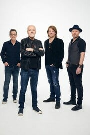 Peter Frampton Bands Georgia On My Mind Premieres