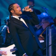 Maxwell Debuts Groundbreaking A Night At The Symphony Performances