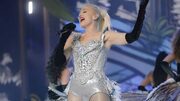 Gwen Stefani Announces New Show Dates For Headlining Residency Gwen Stefani - Just A Girl