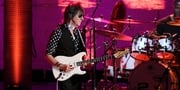 Jeff Beck Announces New US Tour Dates