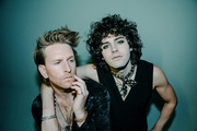 Royal Sugar: After Tasting Sweet Success With Cover Of Harry Styles Medicine, The Glam-Rock-Meets-Pop Duo Prescribes New Intoxicating Single Fleeting Love, Out Now