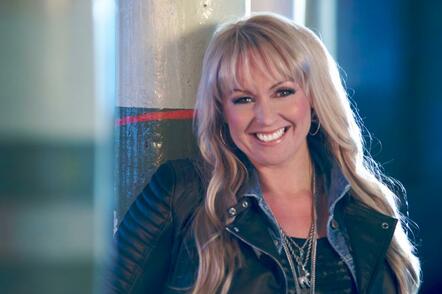 British Singer/Songwriter Rebecca Bains Lights up North Country Rock Genre