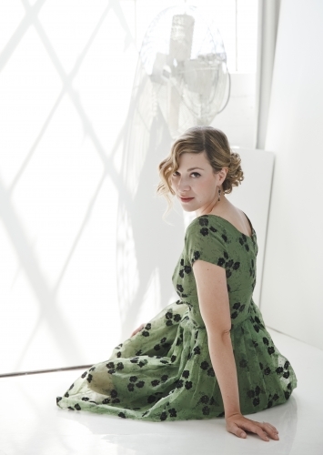 Jill Barber Channels Patsy Cline, Hank Williams, Brill Building On New LP; 8/26 Via Outside Music