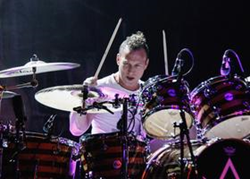 Jane's Addiction Drummer Stephen Perkins To Lead Clinics At Chicago's Vic's Drum Shop