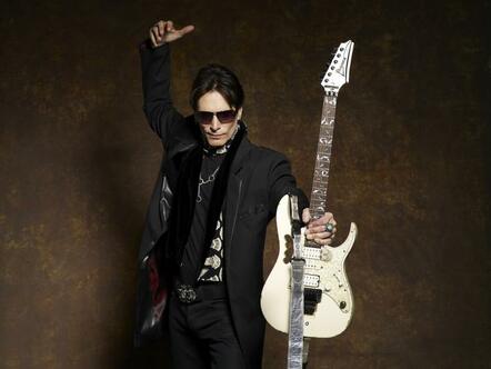 Sony Music Entertainment And Legacy Recordings Sign Guitarist/Songwriter Steve Vai To New Multi-Album Deal
