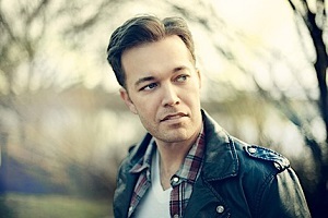 Reviver Records' Lucas Hoge Slated For Wrangler National Patriot Tour