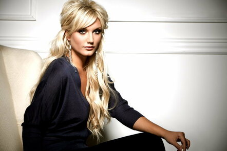 National Entertainer/Recording Artist Brooke Hogan Casts A Line With New Single "Girlfriend"