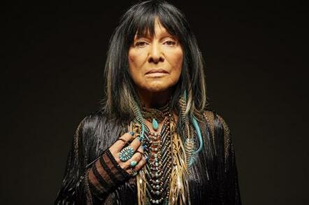 Buffy Sainte-Marie Wins 2015 Polaris Music Prize For Power In The Blood