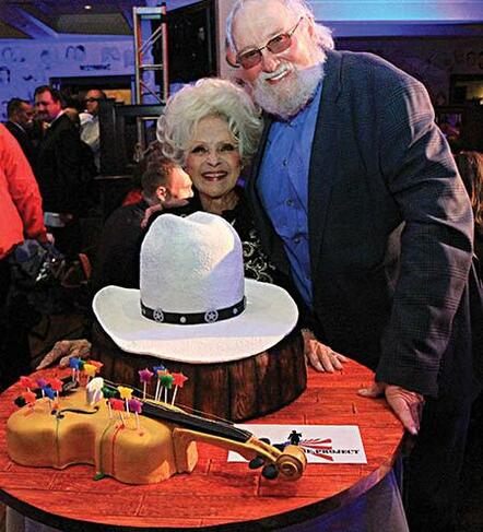 Charlie Daniels' Birthday Bash Gives Back To Veterans!