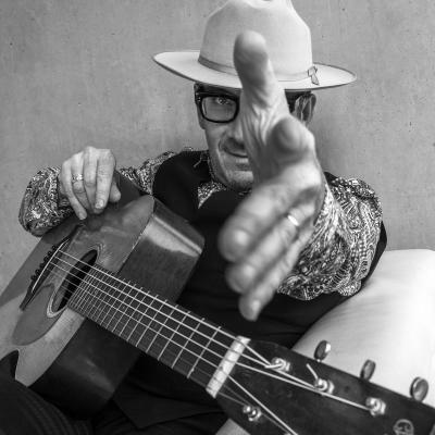 Elvis Costello Solo "Detour" US Dates Set For Spring 2016