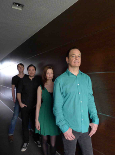 The Wedding Present To Release 'Going, Going...' LP Via Athens-Based HHBTM Records + U.S. Tour Dates