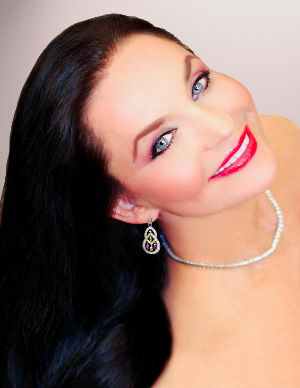 Crystal Gayle To Kick Off Deck The Hall Friday, Nov. 25, At Country Music Hall Of Fame And Museum