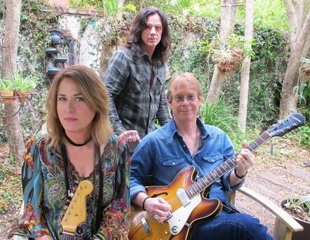 Action Skulls: Vicki Peterson, John Cowsill & Bill Mumy; Album, 'Angels Hear,' Out September 29