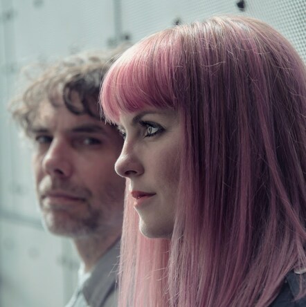 Gulp: Super Furry Animal's Guto Pryce & Lindsey Leven Share New Single "Morning Velvet Sky"!