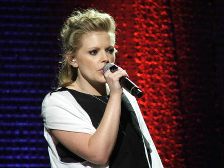 Natalie Maines (Dixie Chick member) Bashes Toby Keith's Patriotic Anthem