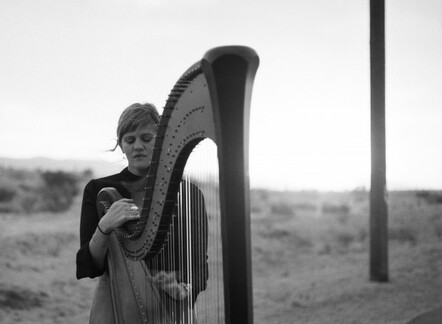 Mary Lattimore Shares Track "Never Saw Him Again"