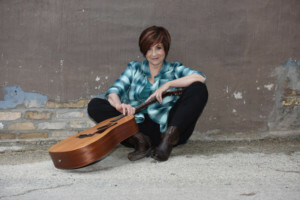 Raue Center Welcomes Singer/Songwriter Megon McDonough