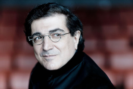 Sergei Babayan Signs Exclusive Contract With Deutsche Grammophon