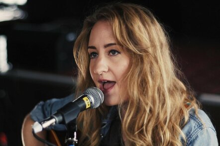 Margo Price Earns Best New Artist 2019 Grammy Nomination