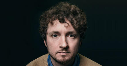 Sam Amidon Tours UK With Laura Veirs