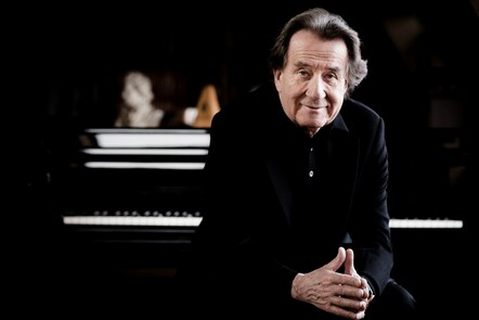 Rudolf Buchbinder Signs To Deutsche Grammophon