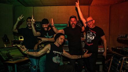 Punk Legend Greg Hetson Set To Mix New Society 1 Album "Î'lack Level Six"