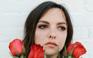 Dark Pop Artist Viana Releases Debut Single 'Wine & Roses' Out Now