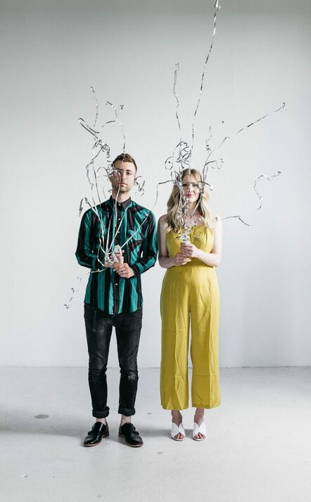 Indie-Pop Duo Bora York Release Album 'Emotion Vertigo' !