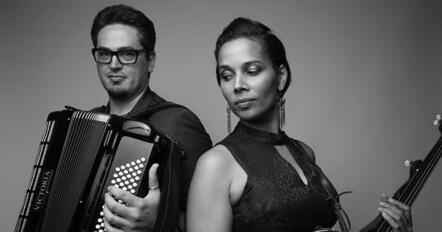 Rhiannon Giddens Tours UK, Europe With Francesco Turrisi