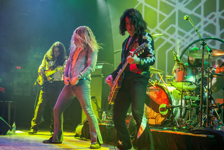 Led Zeppelin 2 Plays Led Zeppelin III: A 50th Anniversary Celebration During Winter Tour!