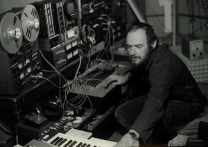 Belgian Experimental Music Pioneer & Founder Of Brainticket Joel Vandroogenbroeck Passes Away At The Age Of 81