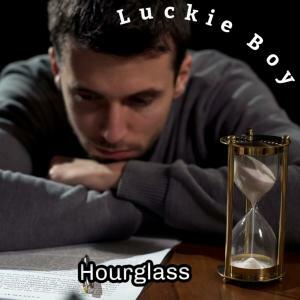 Nashville's Luckie Boy Hits No 4 On The Charts With "Hourglass"