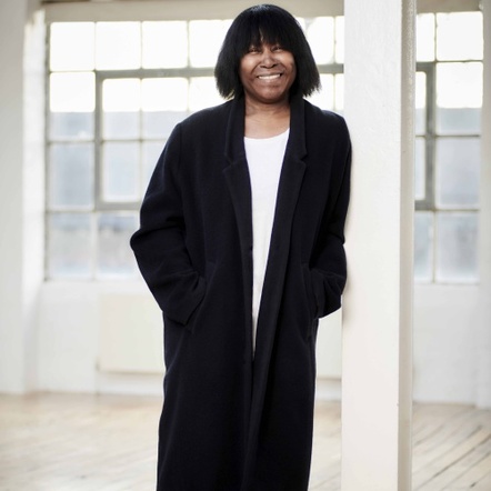 Joan Armatrading Releasing New Album "Consequences"