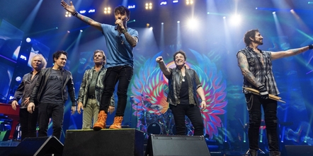 Journey's New Studio Album 'Freedom' Debuts At No 1 On Current Rock Chart