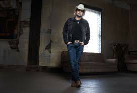 Brad Paisley Joins Storme Warren As First In-Studio Interview On Garth Brooks' Streaming Radio Station The BIG 615