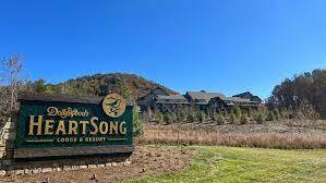 Dollywood's HeartSong Lodge & Resort, The Theme Park Company's Second Resort Property, Now Is Open In Pigeon Forge, TN