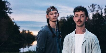 Crowe Boys Set 'Roaming Europe' Tour Beginning In August 2025