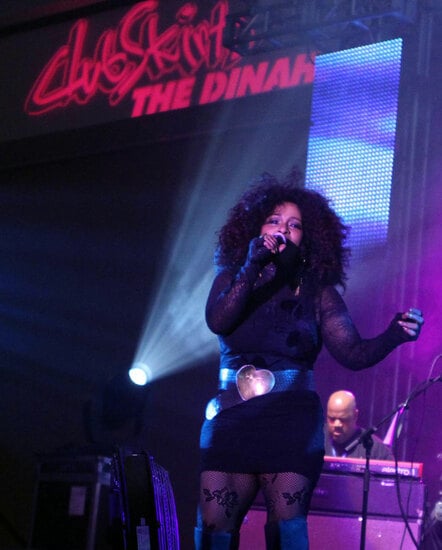 Chaka Khan Does The Dinah 2012 - Palm Springs, CA