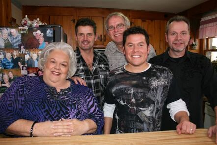 Media Blitz Supporting Newest CD, The Grascals & Friends, Now Underway