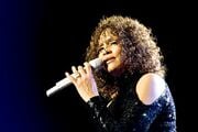 Whitney Houston Gives An Awe-inspiring Performance Of I Look To You At The 2011 Bet Celebration Of Gospel