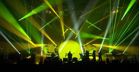 The Aussie Floyd Show 2011 Reveals Worlds First Use Of 3D Stereographic Visuals On Tour