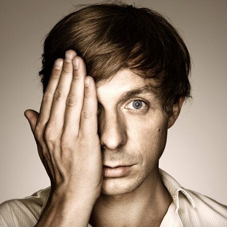 Martin Solveig & Beatport Announce 'hello' Remix Contest