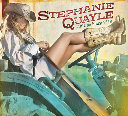 Country's Stephanie Quayle Plays To Kindred Audience At Sweet Briar