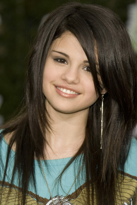 Selena Gomez & The Scene Set To Launch New Single 'Who Says' On March 10, 2011